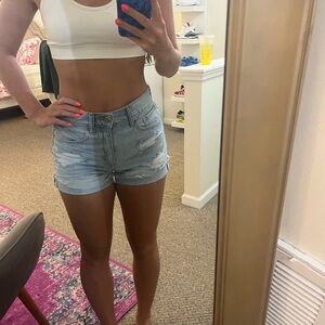 Aeropostale Mom short size 4